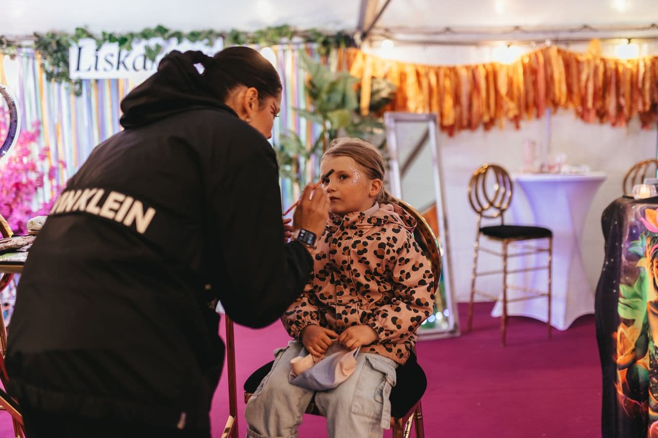Näomaalingute ala sündmusel